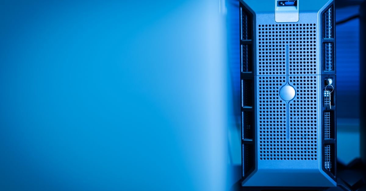 Reliable cloud server infrastructure