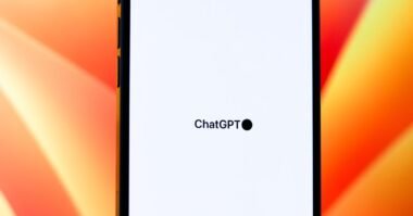 Claude vs ChatGPT compared