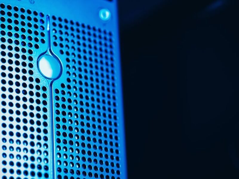 Web hosting servers