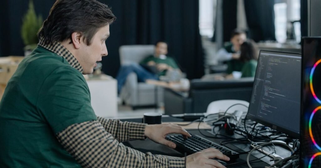 Developer managing a server from a computer