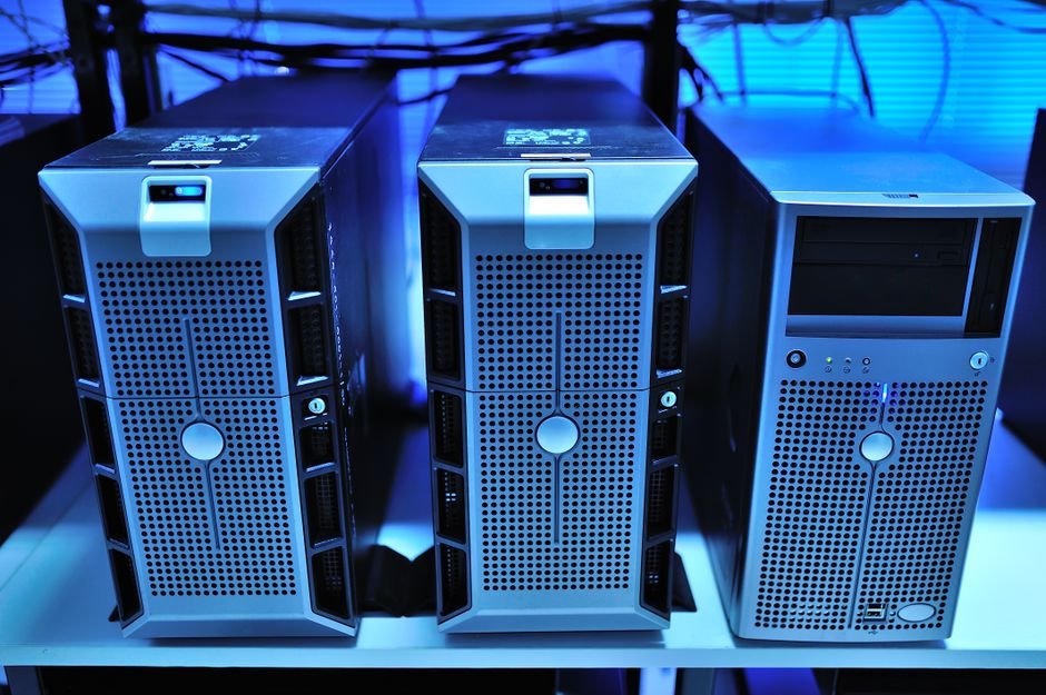 Three web hosting tower servers