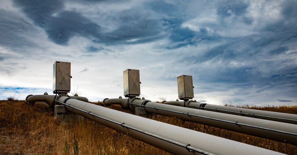 Industrial pipeline representing a data pipeline